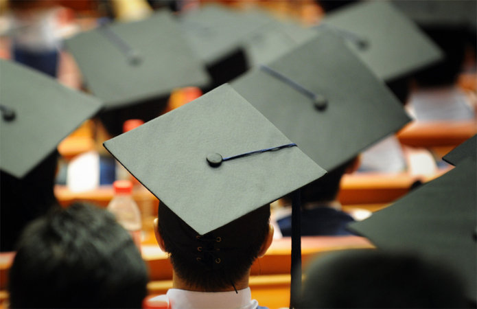 Шапка випускника